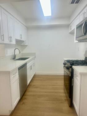 15327 Woodruff Pl, Bellflower, CA 90706