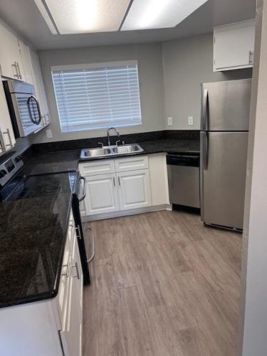 1054 W. Santa Ana Blvd, Santa Ana, CA 92703