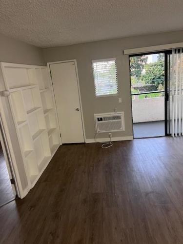 1054 W. Santa Ana Blvd, Santa Ana, CA 92703