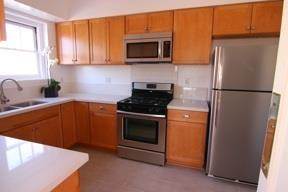 134 North Kings Road, Los Angeles, CA 90048