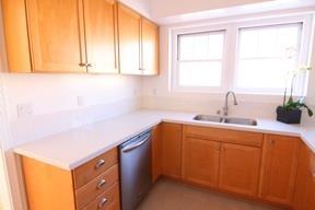 134 North Kings Road, Los Angeles, CA 90048