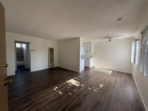 2346 W. 18th St, Los Angeles, CA 90019