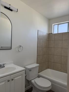 2346 W. 18th St, Los Angeles, CA 90019