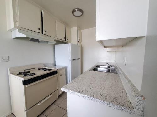 2346 W. 18th St, Los Angeles, CA 90019