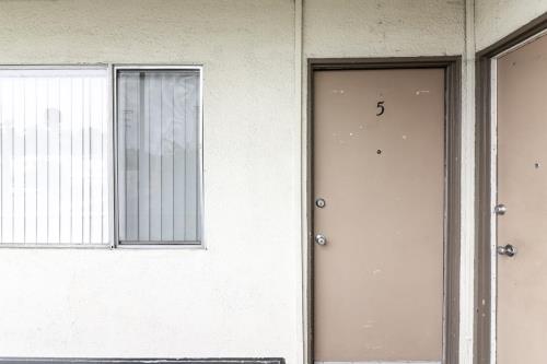 2346 W. 18th St, Los Angeles, CA 90019