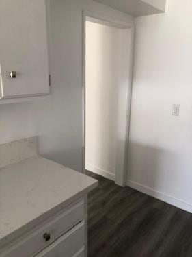 11810 Mayfield Ave, Los Angeles, CA 90049