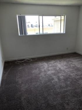 11810 Mayfield Ave, Los Angeles, CA 90049
