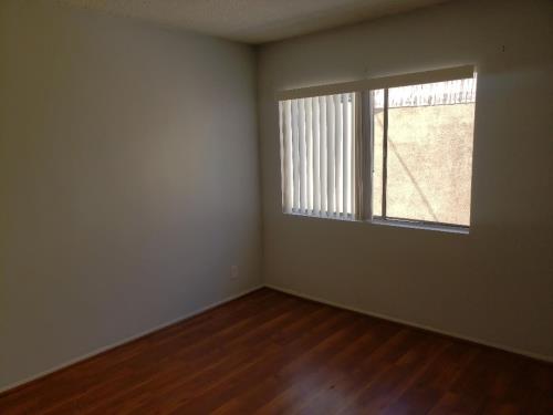 1437 E Windsor RD, Glendale, CA 91205