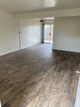 935 W Bishop St, Santa Ana, CA 92703