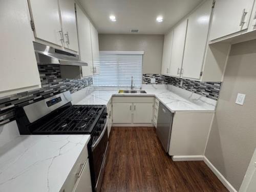 1780 Placentia, Costa Mesa, CA 92627