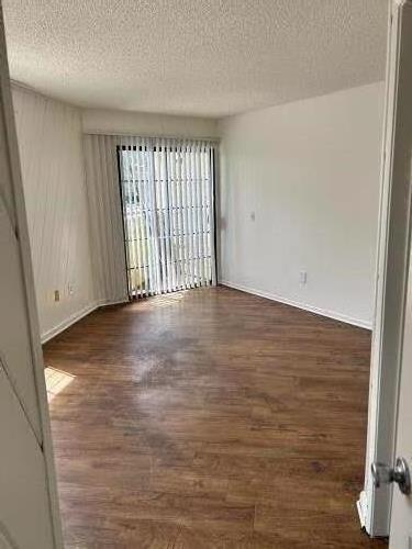 6929 Kester Avenue, Van Nuys, CA 91405