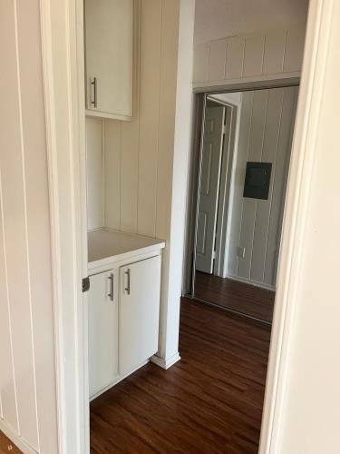 6929 Kester Avenue, Van Nuys, CA 91405