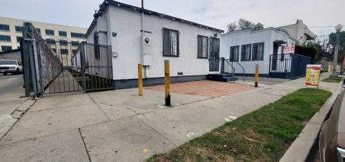 3812 Wisconsin St, Los Angeles, CA 90037