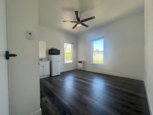 732 E. Santa Clara St., Ventura, CA 93001