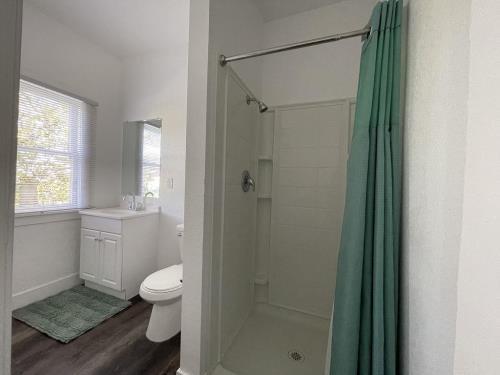 732 E. Santa Clara St., Ventura, CA 93001