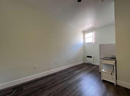 732 E. Santa Clara St., Ventura, CA 93001