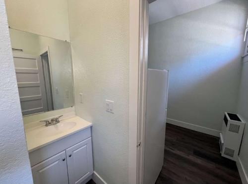 732 E. Santa Clara St., Ventura, CA 93001