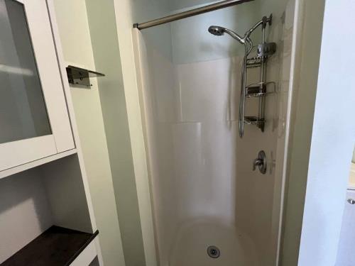 732 E. Santa Clara St., Ventura, CA 93001
