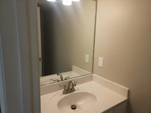 32450 Candlewood Dr, Cathedral City, CA 92234