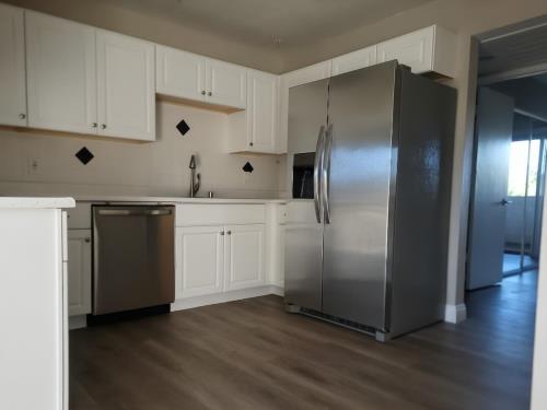 32450 Candlewood Dr, Cathedral City, CA 92234