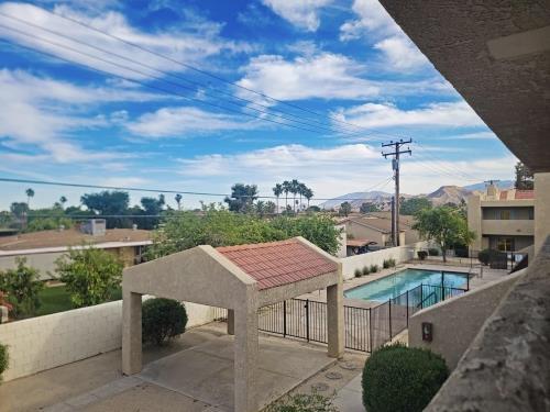 32450 Candlewood Dr, Cathedral City, CA 92234