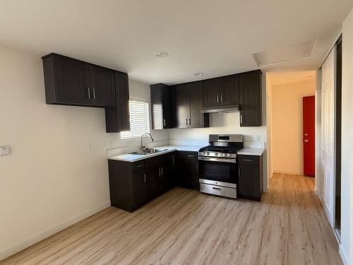 1127 W 252nd St, Harbor City, CA 90710