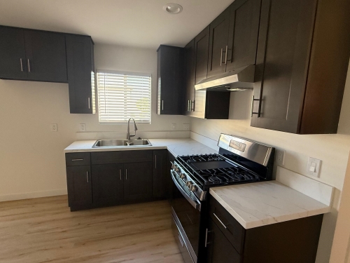 1127 W 252nd St, Harbor City, CA 90710