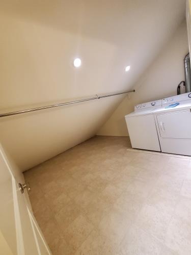 48 Paloma Ave, venice, CA 90291