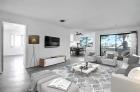 5101 Balboa Blvd, Encino, CA 91316